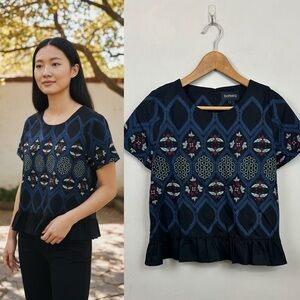 Bateeq Blue and Black Ruffle Trim Bee Print Top Az L